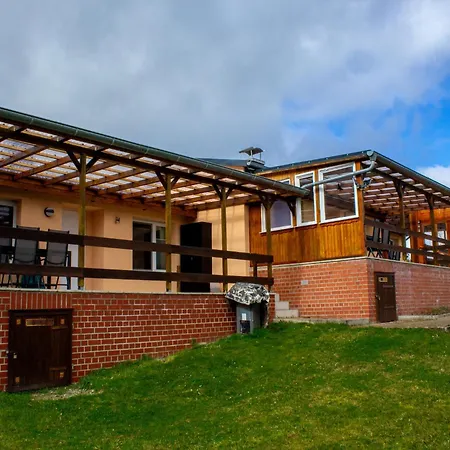 Comfort Near Castle Views Holiday home