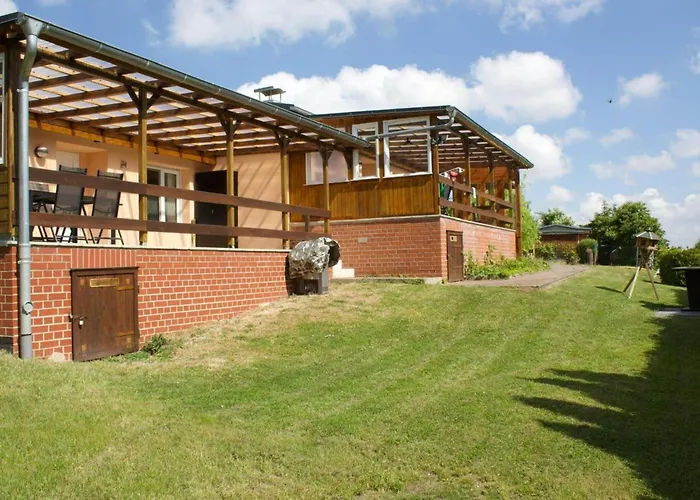 Comfort Near Castle Views