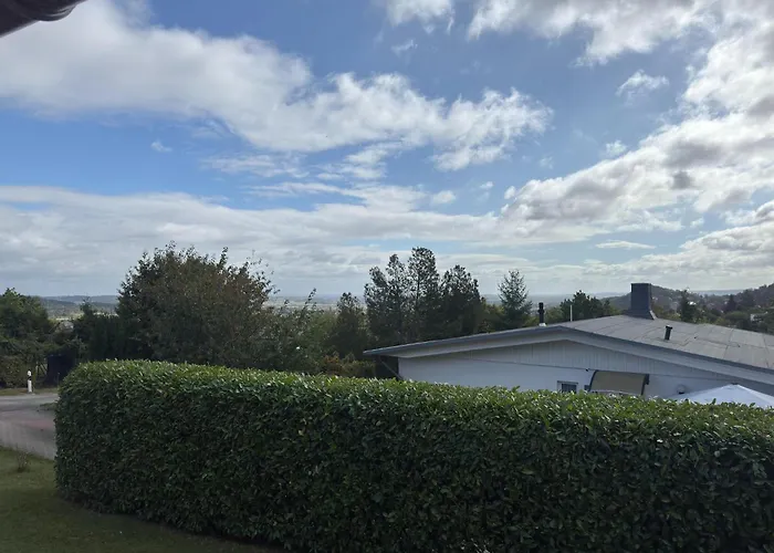 別荘 Comfort Near Castle Views